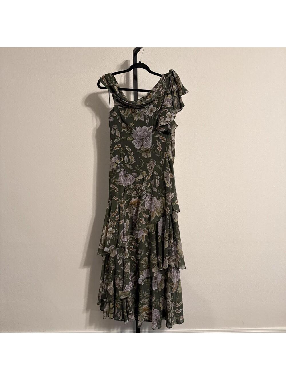 $295 Lauren Ralph Lauren Off-the-Shoulder Kanerite Asymmetric Floral Gown Sz: 2 - Picture 9 of 14